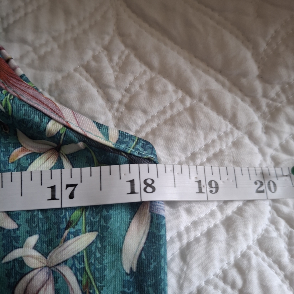 Sleeveless Floral Hummingbird Print Tank Top - Teal NWT Sz Medium - Picture 5 of 5